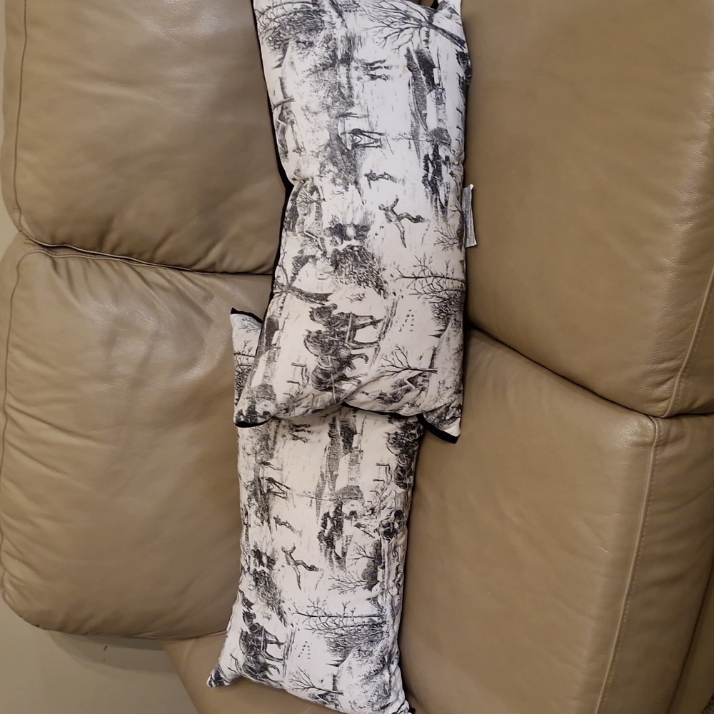 Winter pillows